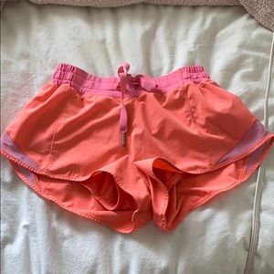 Lulu Lemon shorts💫